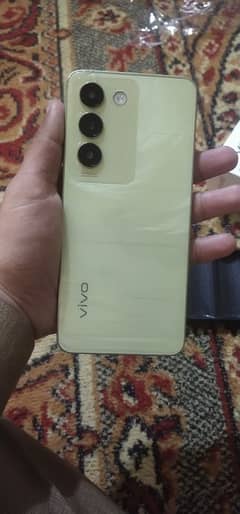 Vivo Y100 8/256 in Complete Box