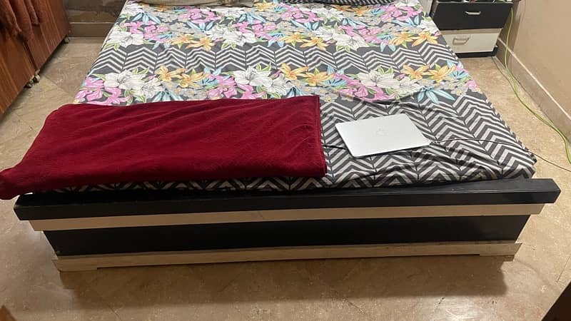 Bed Set with Mattress 1