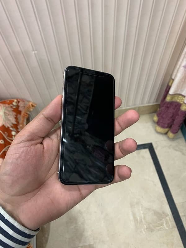 Apple iphone x pta approved 64gb 3