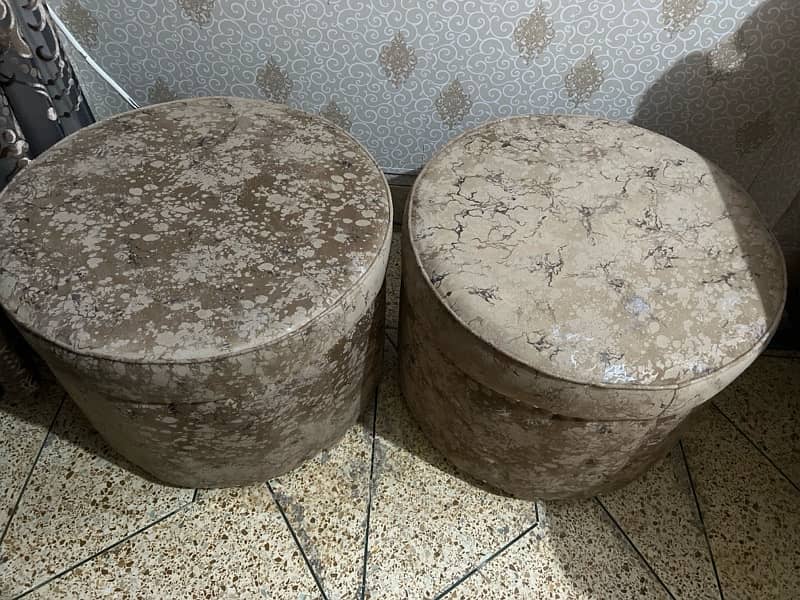 Round Puff Stools 1