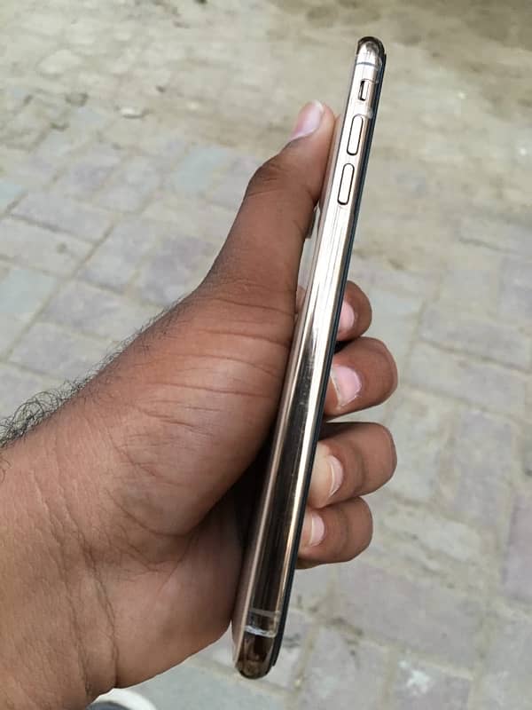 xs max urgent Sale 03126343309 watsapp 3