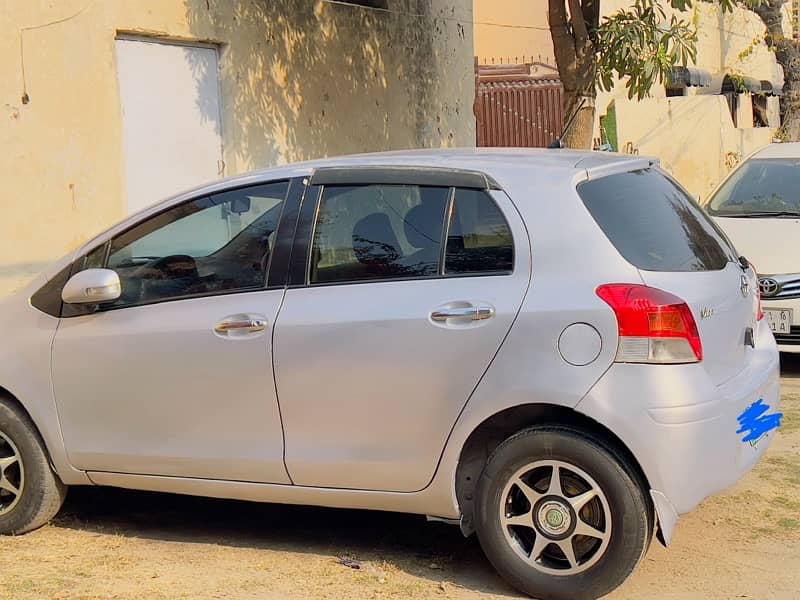 Toyota Vitz 2009/11 - Automatic Special Edition 5