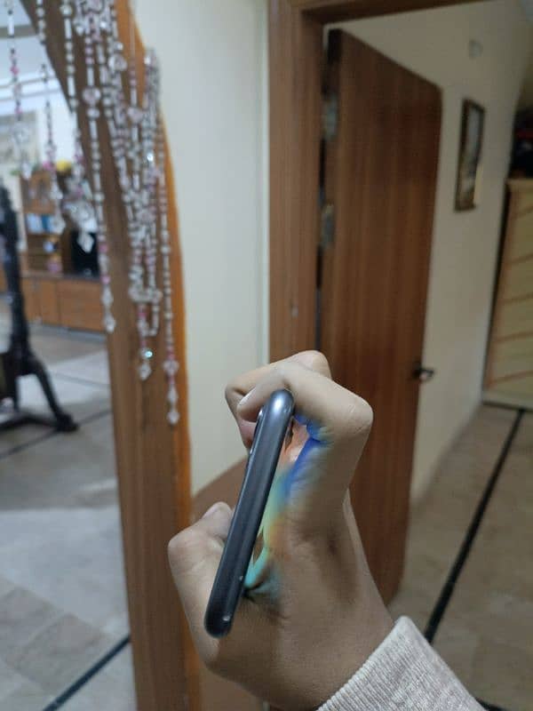 iphone 11 (Factory) 3