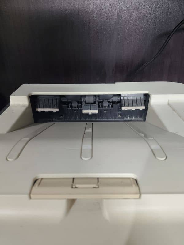 HP Laserjet Pro 400 Color M451dn wifi Printer 2