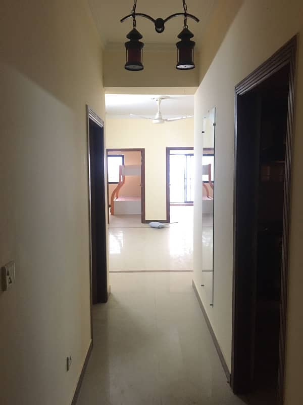 Spacious 3-Bedroom Apartment for Rent in Warda Hamna 0