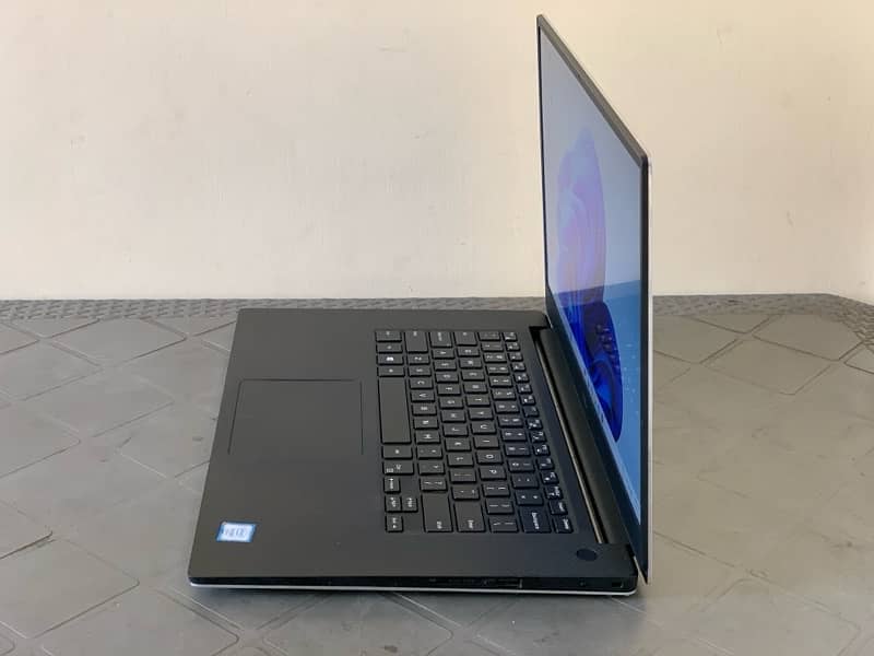 DELL PRECISION 5540 32/512 10