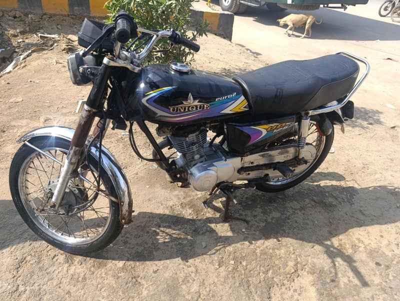 Unique 125, Good Condition, Model 2021 1