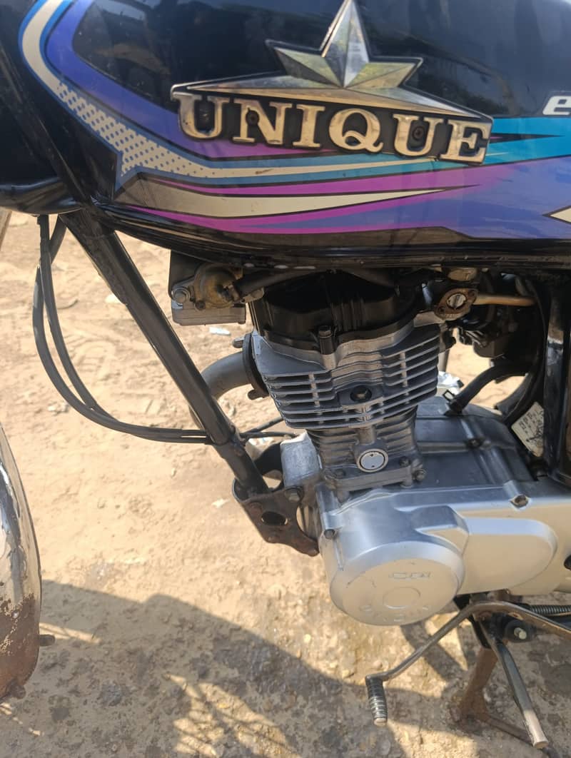 Unique 125, Good Condition, Model 2021 3