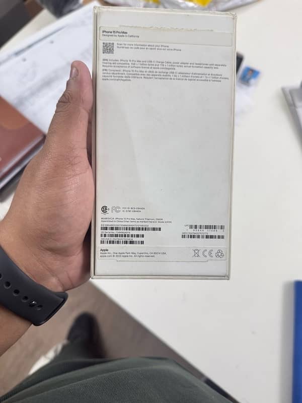 iphone 15 pro max pta approved natural titanium 256 gb 9