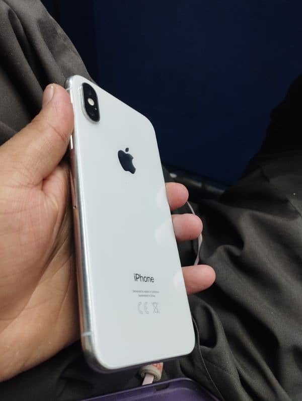 I phone X 64gb 2