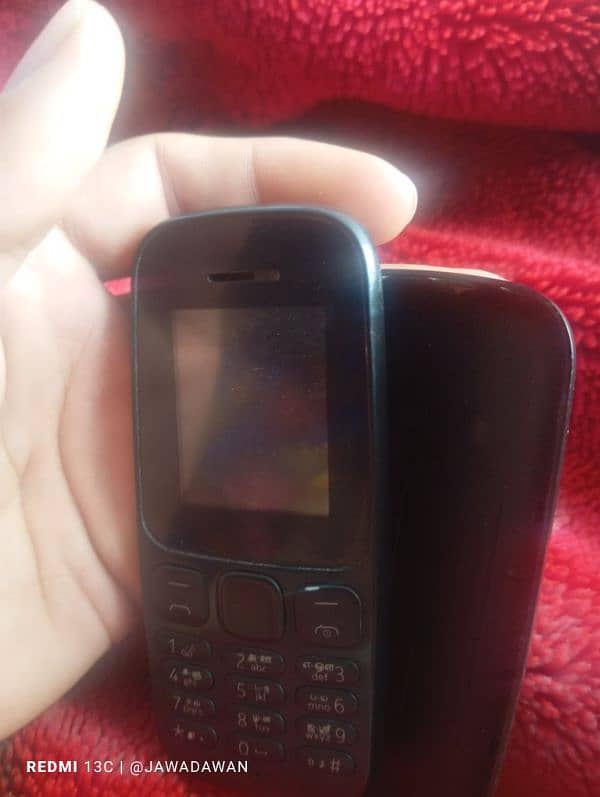 Nokia 106 Black 2