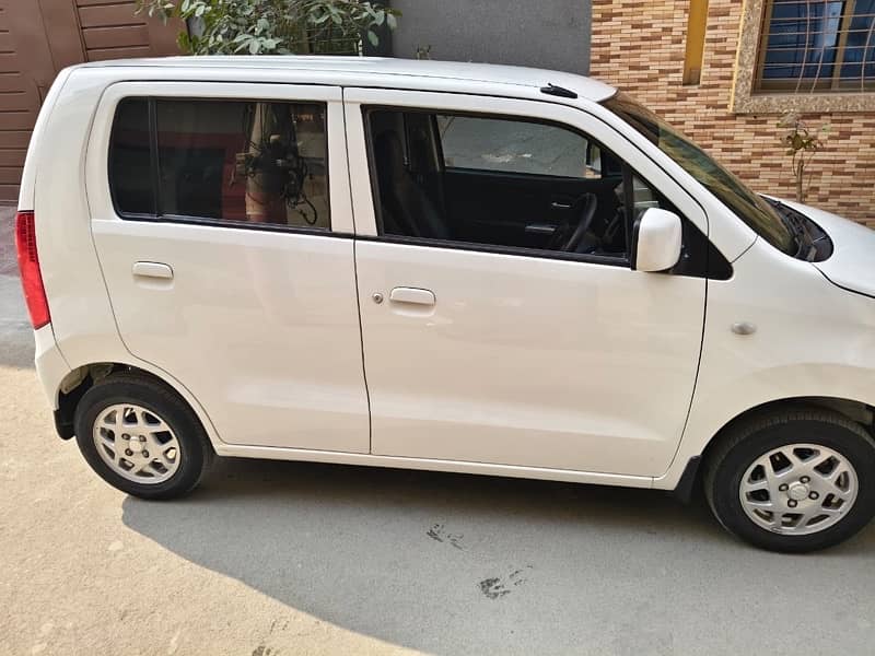 Suzuki Wagon R 2021 4