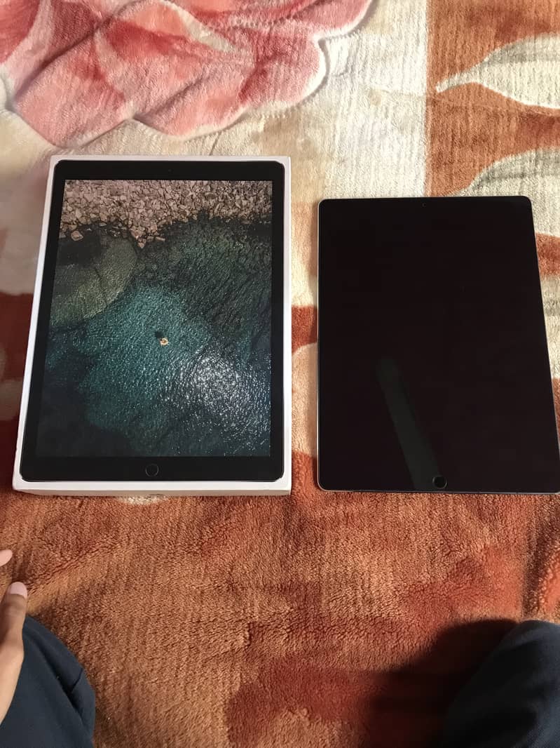 Ipad Pro 2nd Generation 12.9 inch 12