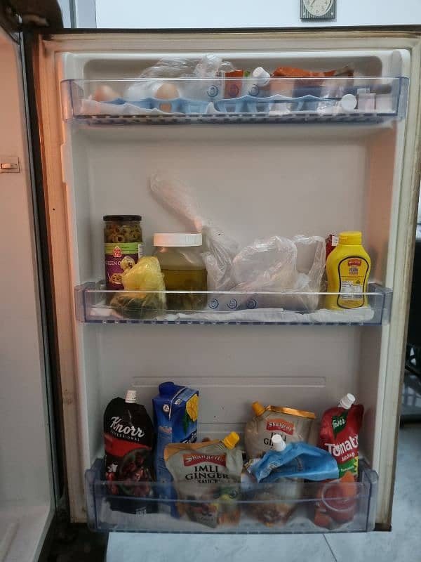 Refrigerator for sale 5