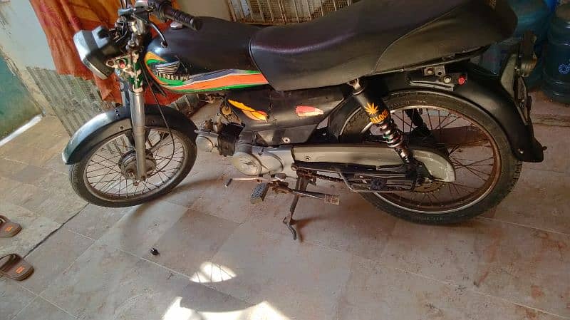 Jinan make bike Karachi number 03188308655 only call 0