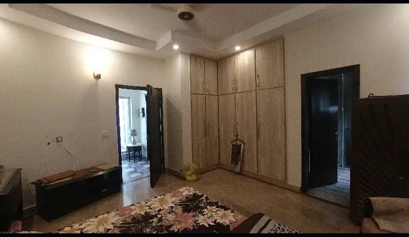 13 Marla House For Sale In Paragon City Lahore 2