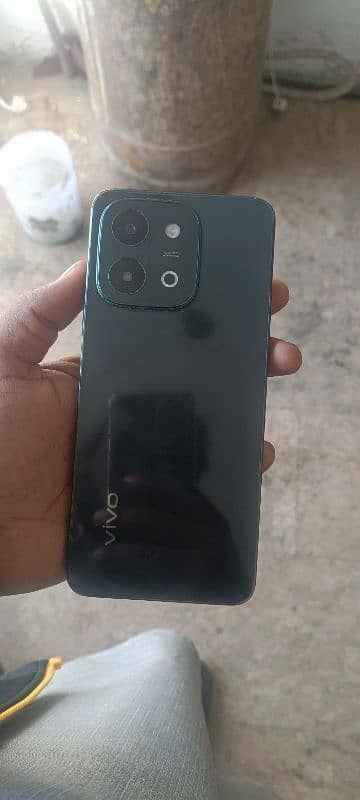 vivo y28 1