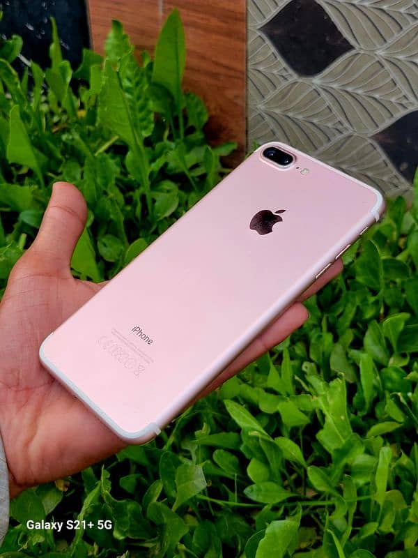 Iphone 7 Plus PTA Approved Mint Condition ( Exchange Possible) 0