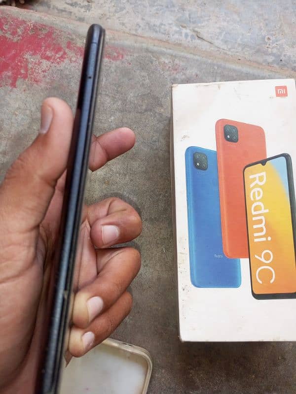 Redmi 9c 3/64 all ok hai box hai condition AP k samne hai 3