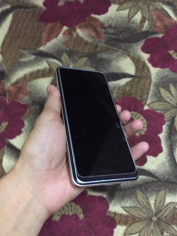 Techno camon 18 T 3