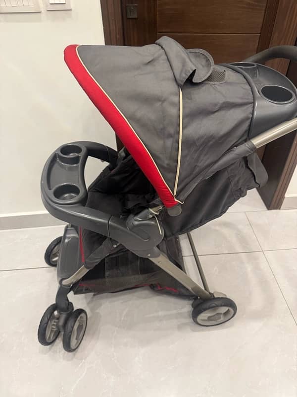 Graco Baby Pram 1