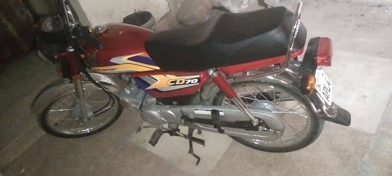 New Honda CD70 4