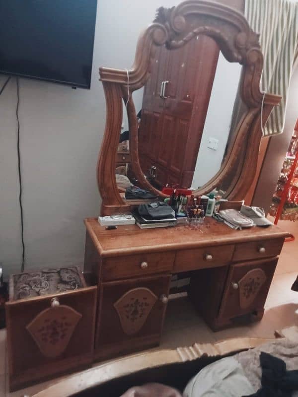 Stylish wooden Dressing Table with new Mirror and sitting table 1