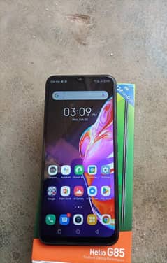 Infinix Hot 10s 6/128 glass crack hai just work all ok