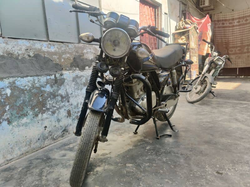 Suzuki 150CC Karachi Number 2