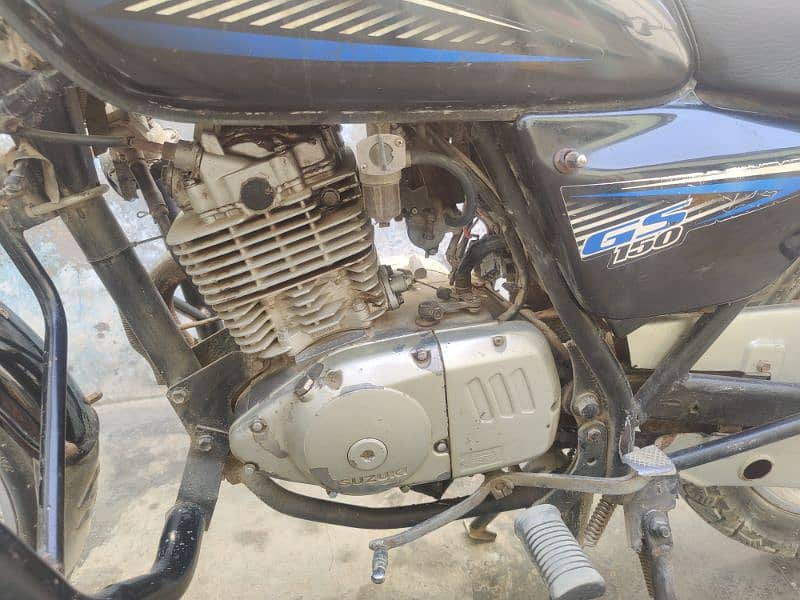 Suzuki 150CC Karachi Number 6