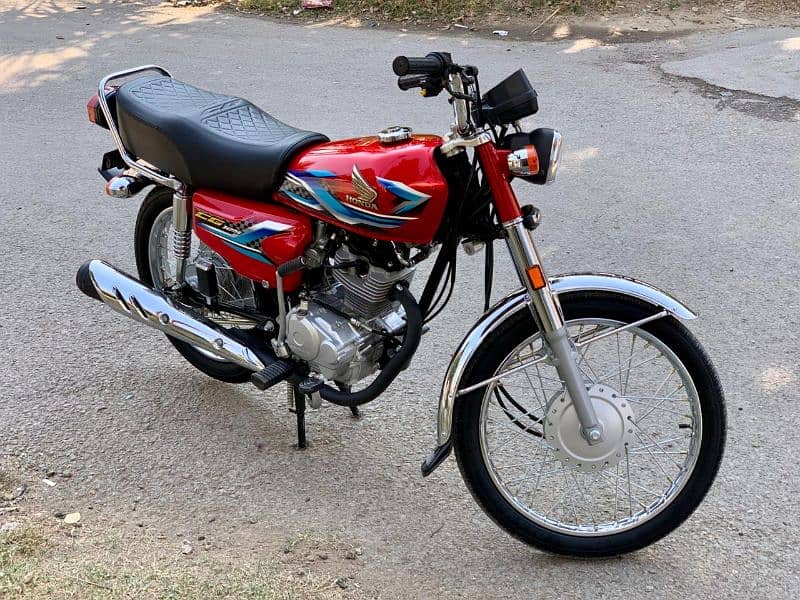 HONDA CG 125 2024 3