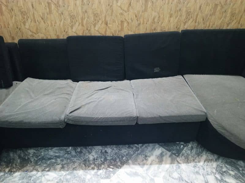 black sofa 0