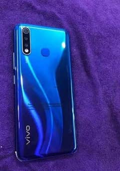 vivo y19 128 Gb mobile available