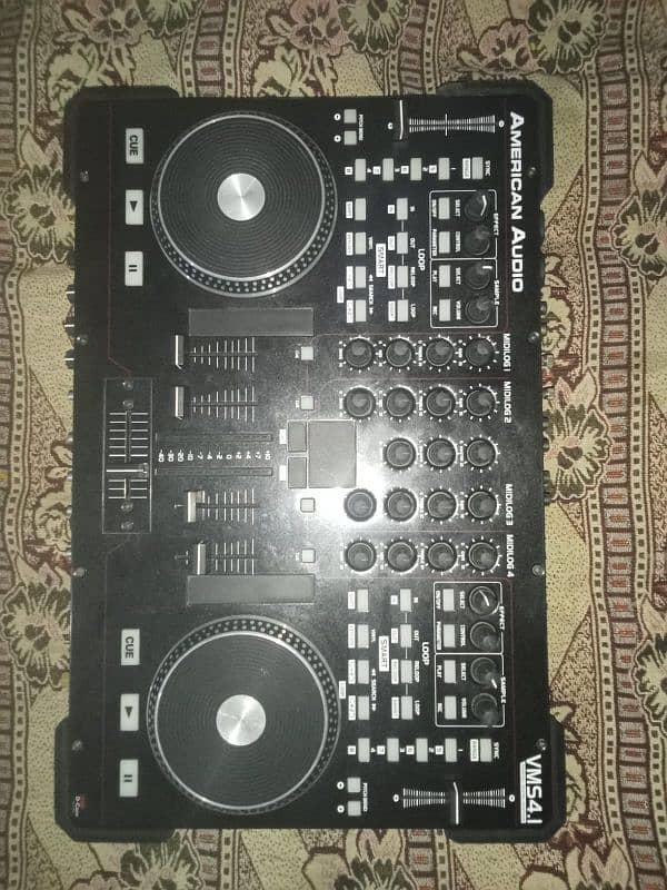 IMPORTED DJ SYSTEM GOOD CONDITION 0/3/2/9/8/1/6/4/9/3/2 2