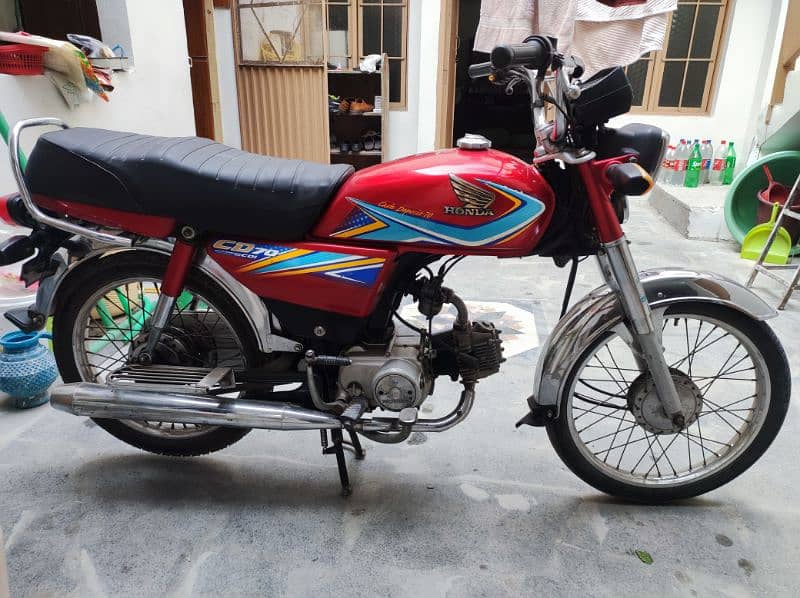 Honda CD70 2019 3