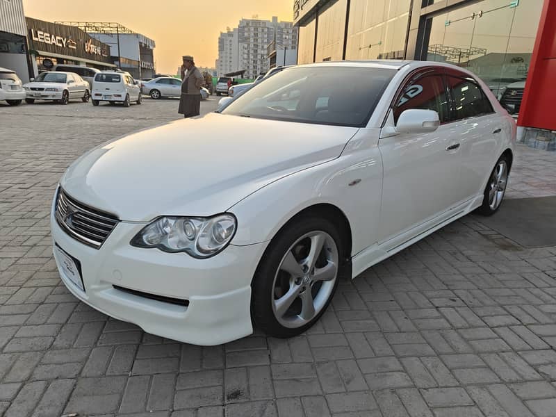 Toyota Mark X 2004 1