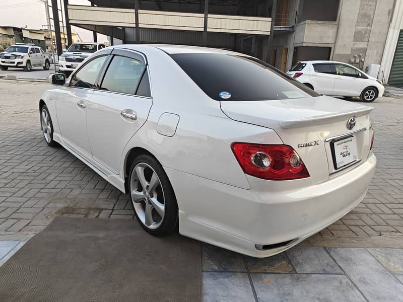 Toyota Mark X 2004 5