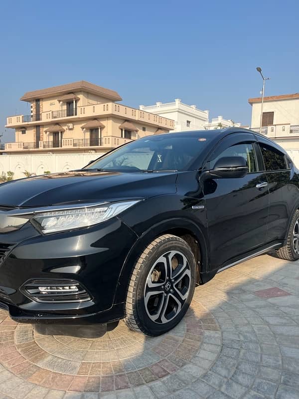 Honda Vezel 2018 1