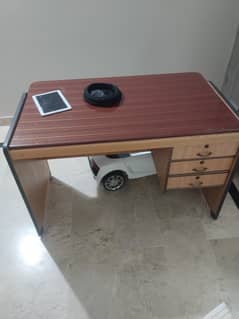 Office table for sale