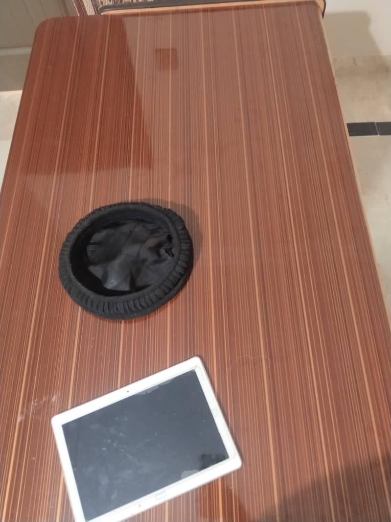 Office table for sale 3