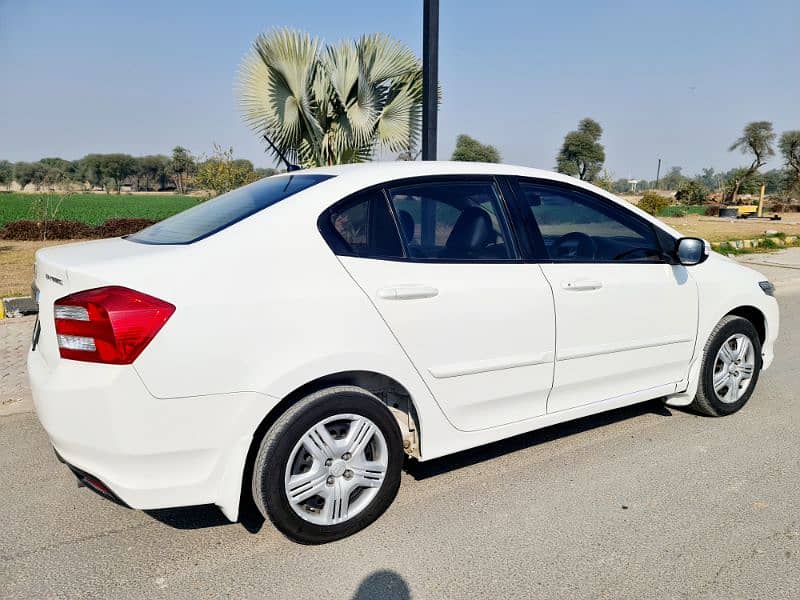 Honda City IVTEC 2021 4