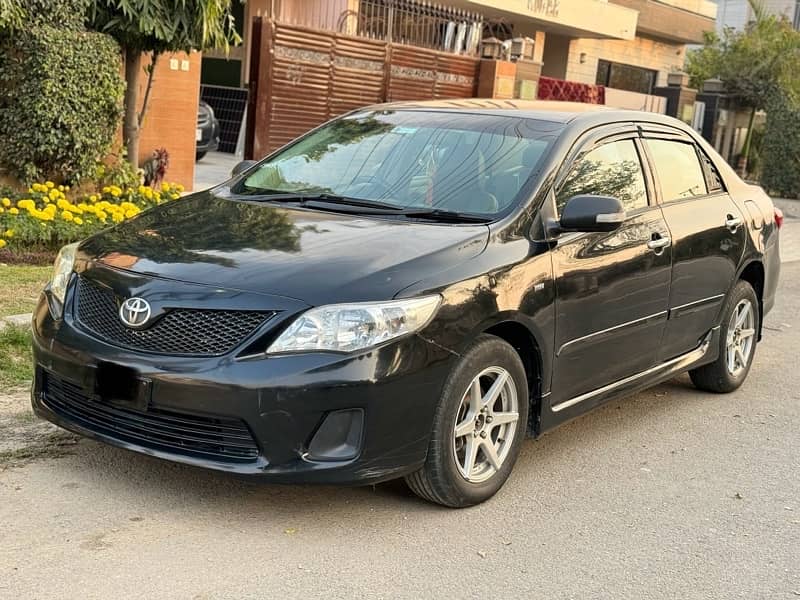 Toyota Corolla GLI 2011 New Shape 1