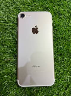 IPhone 7 32gb 100 health Gold