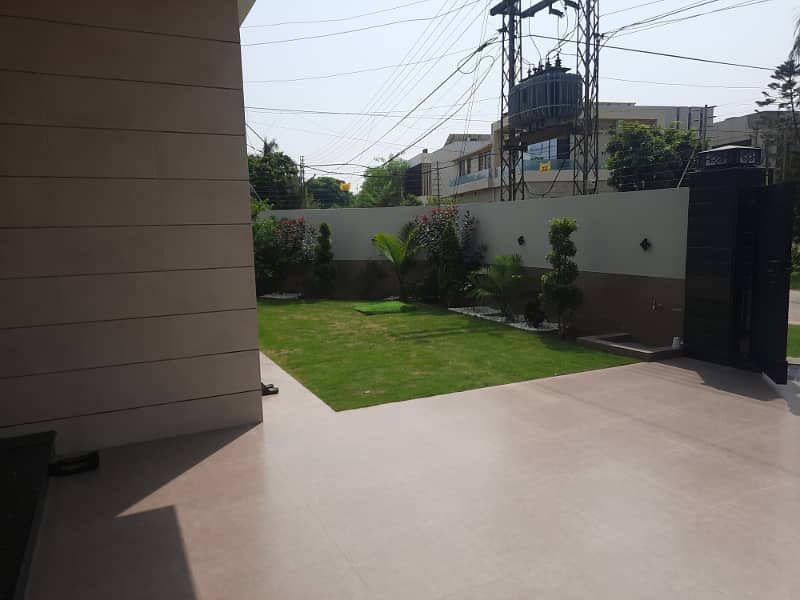 24 Marla Corner Ultra-Modern Design Most Beautiful Full Basment Bungalow in Dha Phase 4 5