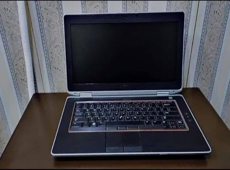 Dell Latitude E6420 1