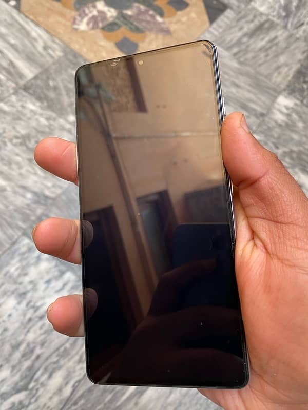 Redmi K40 pro 12+5gb ram 128gb storage 90fps 5