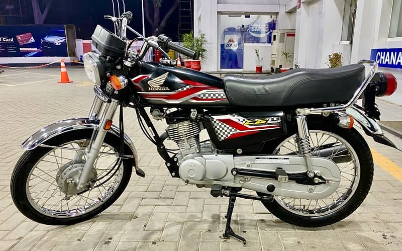 Honda CG 125 - 2024 Model (Black) | New Applied For 1