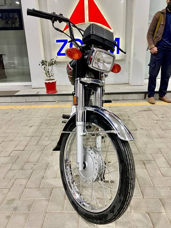 Honda CG 125 - 2024 Model (Black) | New Applied For 7