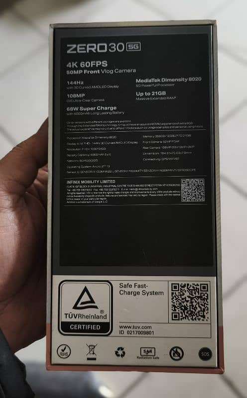 Infinix Zero 30 5G 12+12/256Gb 4