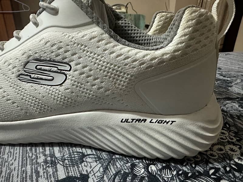 sketchers ultra light  orginal 2